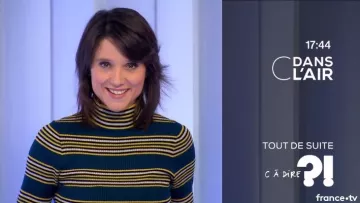 The Sweater turtleneck sock muticolore of Melanie Taravant in C to tell the 02/01/2019