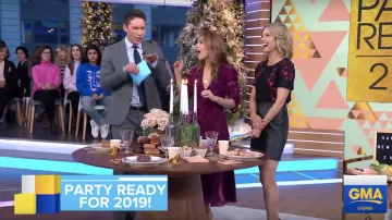 Karen Millen Mini Jupe en Cuir portés par Amy Robach dans Good Morning America Déc. 27, 2018