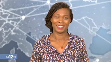 Le chemisier imprimé de Kareen Guiock dans Le 12:45 de M6 du 18/12/2018