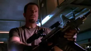 The rifle Callahan of Jayne Cobb (Adam Baldwin) in Firefly Season 1