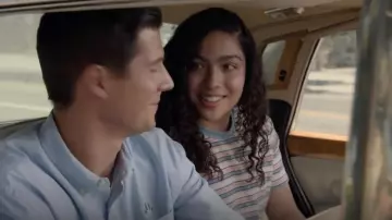 Le top rayé Topshop de Molly Hernandez (Allegra Acosta) dans Marvel's Runaways S02E12