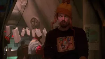 Jayne Cobb (Adam Baldwin) bonnet comme on le voit dans Firefly S01E12