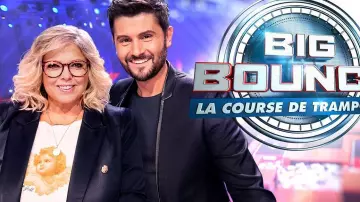 The T-shirt with printed angel "good as gold" by Laurence Boccolini in the Big Bounce - The race of trampoline the 4.01.2019