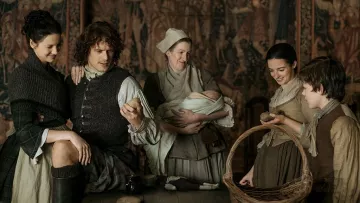 Cesta tejida ovalada como se ve en Outlander S02E08