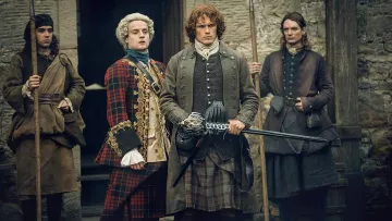 La percha de cuero rapier de Jamie Fraser (Sam Heughan) como se ve en Outlander S02E10