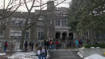 Danforth Collégiale et Techniques de l'Institut, à Toronto, l'hébergement de Billy (Fawcett Centrale) à l'école comme on le voit dans Shazam!