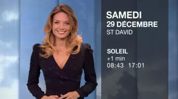 La combinaison pantalon de Gennifer Demey dans Météo (m6) du 28/12/2018