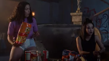 Le short en jean et tissus rayé BDG de Molly Hernandez (Allegra Acosta) dans Marvel's Runaways S02E07