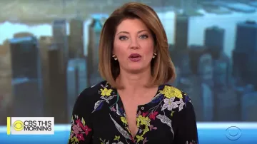 Diane Von Furstenberg Soie Floral Maxi Robe Avec Ceinture Cravate portée par Norah O'Donnell sur CBS Ce Matin