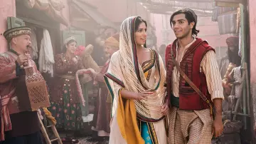 The jacket without handle Aladdin (Mena Massoud) in Aladdin