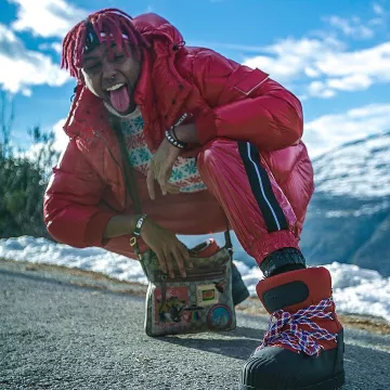 The red pants Moncler Palm Angel of Youv Dee on his account Instagram @youv_dee