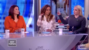 Ted Baker London Kaara Ceinturée Jupe Crayon porté par Meghan McCain sur La Vue
