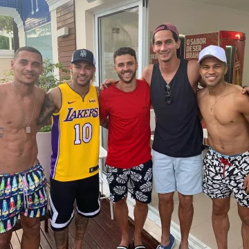 Basket-ball des hommes short jordan Hausse de Diamants porté par Neymar sur l'Instagram account @neymarjr