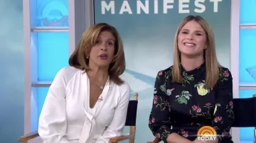 Peter Pilotto Vestido de seda martillada con estampado floral usado por Jenna Bush Hager en Today