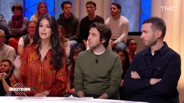 The blouse was printed from Lilia Hassaine in Daily 09/01/2019