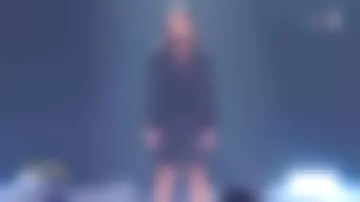 El vestido de corazón de terciopelo bordado de Florina Pérez en Eurovisión Destino del 12/01/2019
