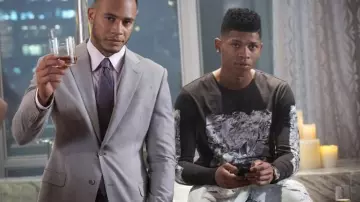 Le t-shirt manches longues porté par Hakeem Lyon (Bryshere Y. Gray) dans Empire S02E01
