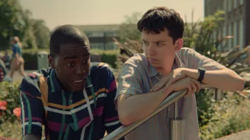 The Casio edifice men's watch of Otis (Asa Butterfield) in Sex Education S01E02