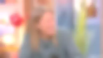 The sweater in wool and cashmere Agathe Lecaron in The house of the mother of the 08/01/2019