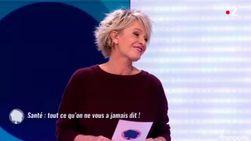The sweater bordeaux Sophie Davant in It is the program of the 15/01/2019
