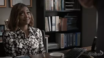 Derek Lam Long-Sleeve Button-Down Poppy Print Silk Blouse worn by Daisy Grant (Patina Miller) in Madam Secretary S05E12