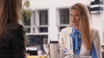 White Cape worn by Sydney (Heather Doerksen) in Take Two (S01E13)