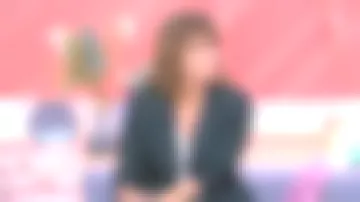 La veste jacquard vert de Faustine Bollaert dans Ça commence aujourd'hui