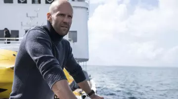 Turtleneck Sweater worn by Jonas Taylor (Jason Statham) as seen in The Meg