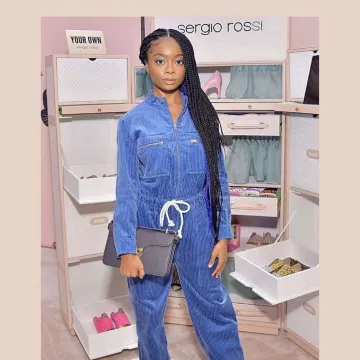 The Combination velour pants côtélé of Skai Jackson on the account instagram @skaijackson