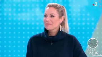 Les Boucles d'oreilles Plumes de Charlotte Bouteloup en Télématin
