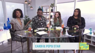 Joie Martia C Blazer worn by Zuri Hall on E! News - Daily Pop