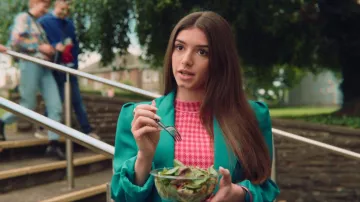 Ruby's (Mimi Keene) printed pink top as seen in Sex Education S01E01