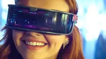 Ear jacket/ earring of Art3mis / Samantha (Olivia Cooke) in Ready Player One