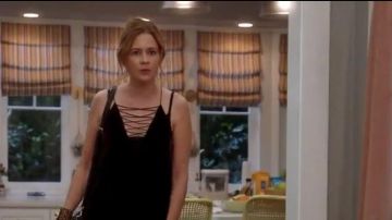 Camisola de terciopelo Camisola De Camila Camisola Camy NYC usada por Lena (Jenna Fischer) en Splitting Up Together (S01E05)