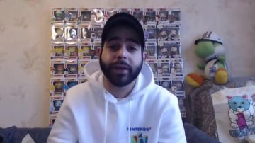 Funko Pop de Hermione Granger como un gato de Harry Potter de Catch Club en su video de YouTube Podcast CatchClub EP 01: On the Road to The Royal Rumble!