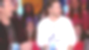 Le sweat graphique Hokusai de Alex Ramirés dans Les enfants de la télé le 27.01.2019