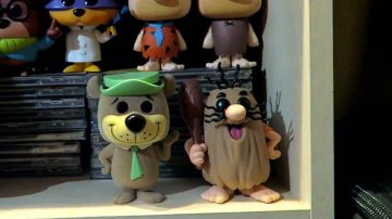 Funko Pop del Capitán Cavernícola de Modzii en su video ¡LA MAYOR COLECCIÓN DE FIGURAS POP! ¡DESDE FRANCIA!