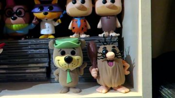 La Funko Pop! por Yogi Bear de Modzii en su video ¡LA MAYOR COLECCIÓN DE FIGURITAS POP! ¡DESDE FRANCIA!