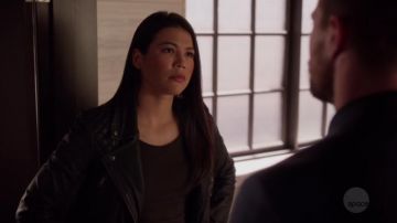 The leather jacket, AllSaints of Emiko Queen (Sea Shimooka) in Arrow S07E11