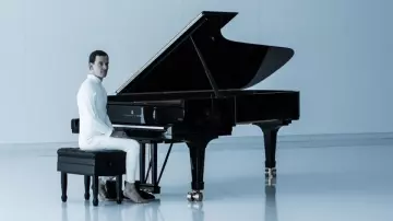 El piano Steinway que David (Michael Fassbender) toca en Alien: Covenant