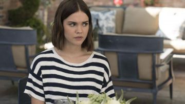 Madewell Rayé en mélange de coton T-shirt porté par Callie Adams Foster (Maia Mitchell) en Bonne Difficulté S01E04