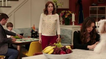 Desert Ikat Sweatshirt from Anthropologie worn by Kimmy Schmidt (Ellie Kemper) in Unbreakable Kimmy Schmidt (S01E03) (S01E03)