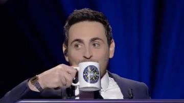 El reloj Casio usado por Camille Combal en ¿Quién quiere ganar millones? (26/01/2019)