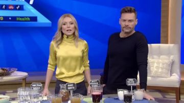 Chloé Cady Bouton à l'Avant des Pantalons portés par Kelly Ripa sur le LIVE avec Kelly et Ryan 28 janvier 2019