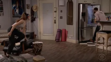 Golden Goose Star Hi Cuir Baskets portées par Shannon (Odessa Adlon) en Fam S01E02