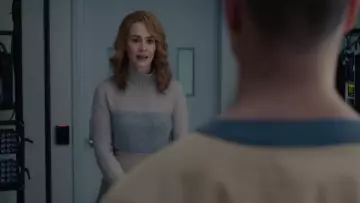 Le pull col roulé du Dr. Ellie Staple (Sarah Paulson) dans Glass