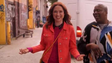Lands End Drifter Cable Knit Sweater in Vibrant Magenta worn by Kimmy Schmidt (Ellie Kemper) in Unbreakable Kimmy Schmidt (S04E09)