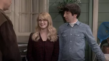The plaid shirt Paige worn by Bernadette Rostenkowski (Melissa Rauch) The Big Bang Theory S12E14
