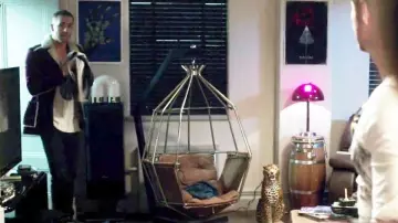 La silla colgante en Deadpool