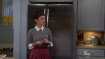 Alice + Olivia Équipés de Collier de Chandail porté par Mandy Baxter (Molly Ephraim) dans le Dernier Homme Debout (S04E08)
